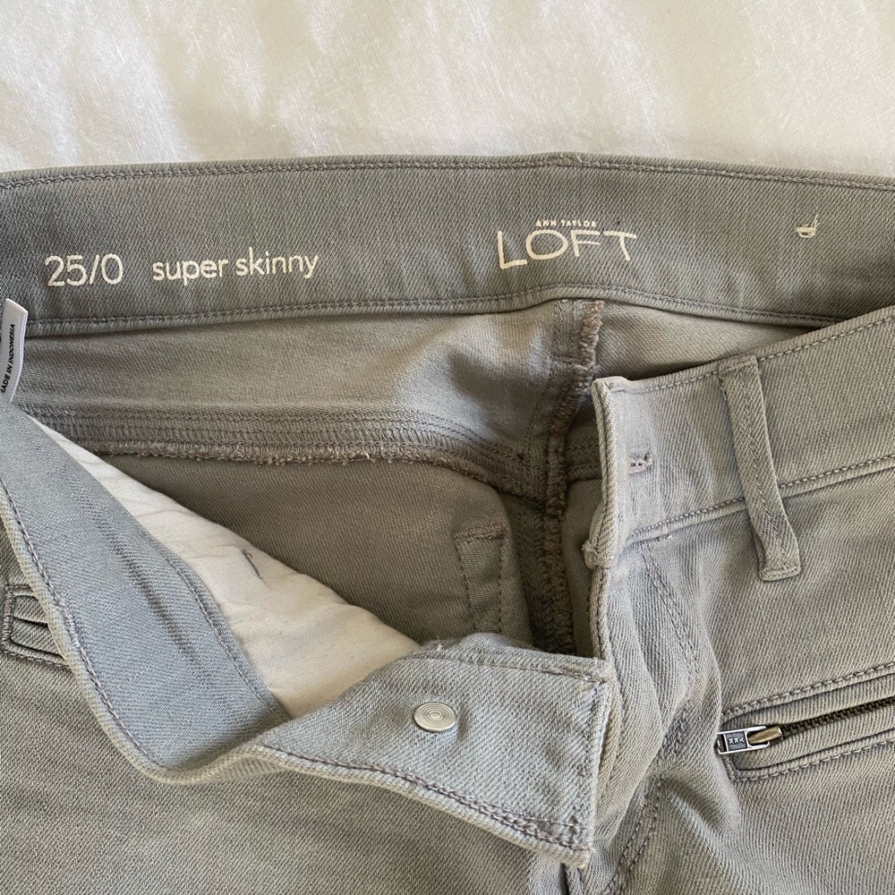 LOFT Grey Skinny Jeans